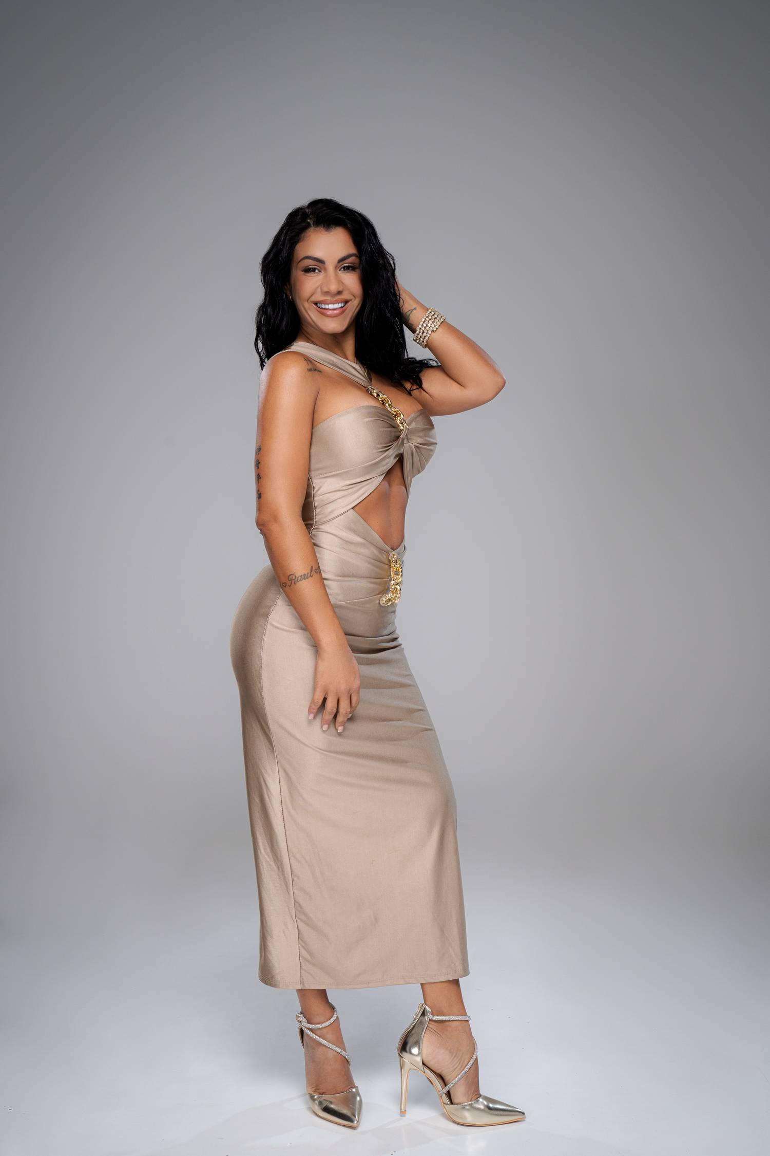 Miriam A de Souza Mimi business sales associate