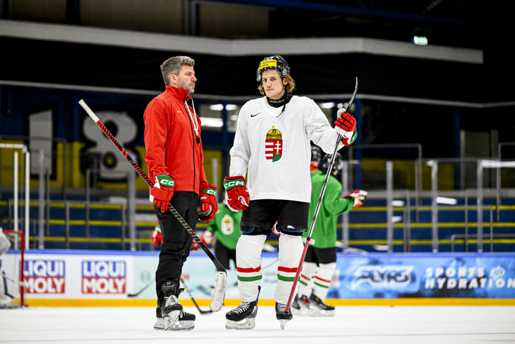 Majoross Gergely szövetségi kapitány (balra) ezúttal is számít a keretben a rutinos Nagy Krisztiánra