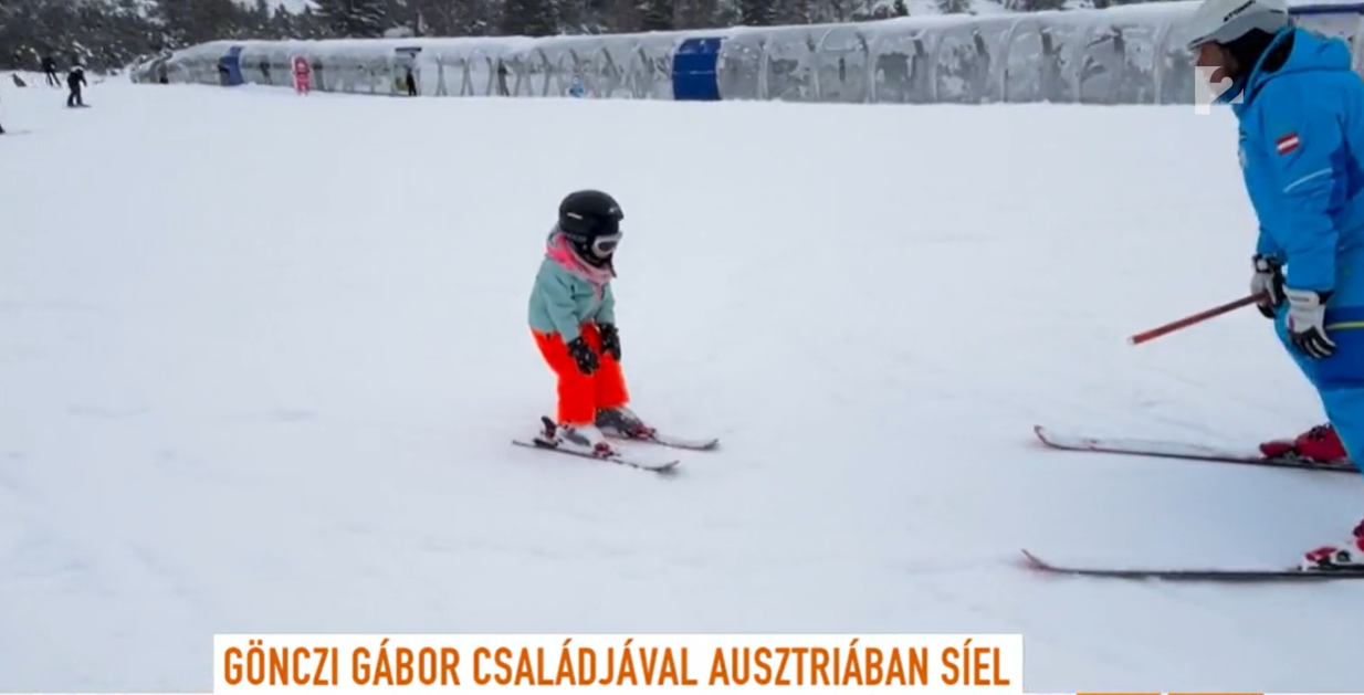 Gönczi Gábor kislánya.png