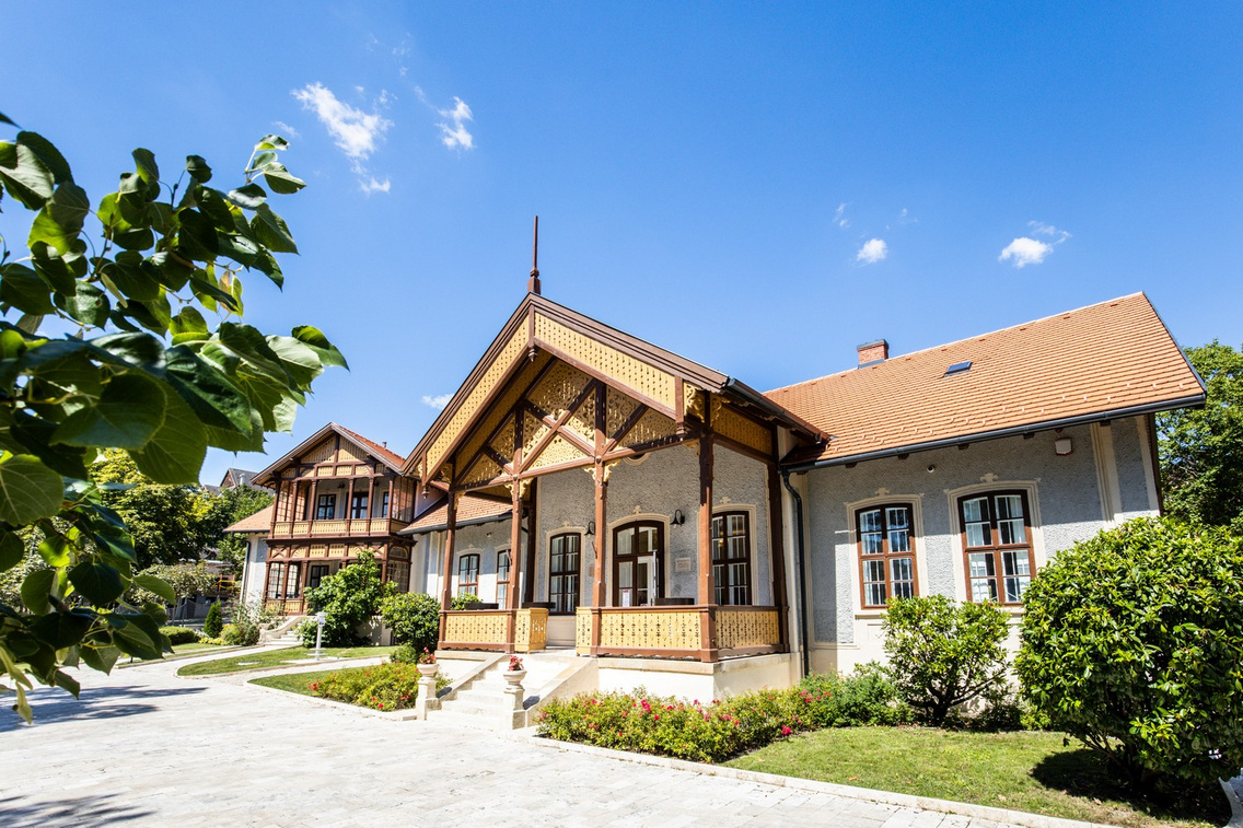 huray-villa-008-resized