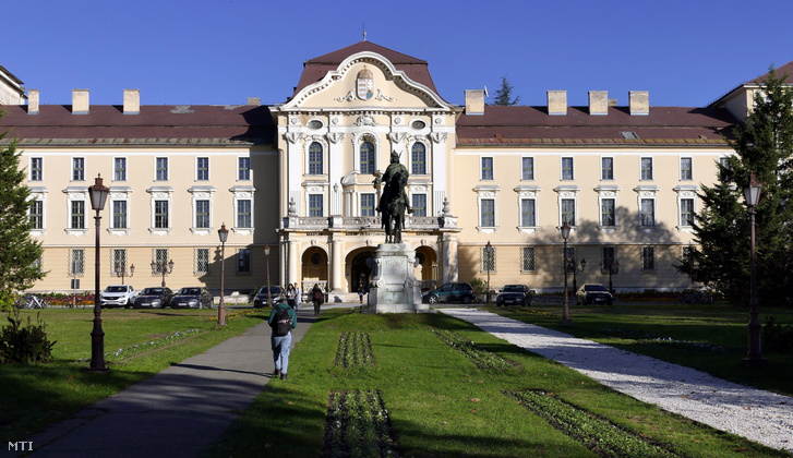 A Magyar Agrár- és Élettudományi Egyetem (MATE) központi épülete Gödöllőn