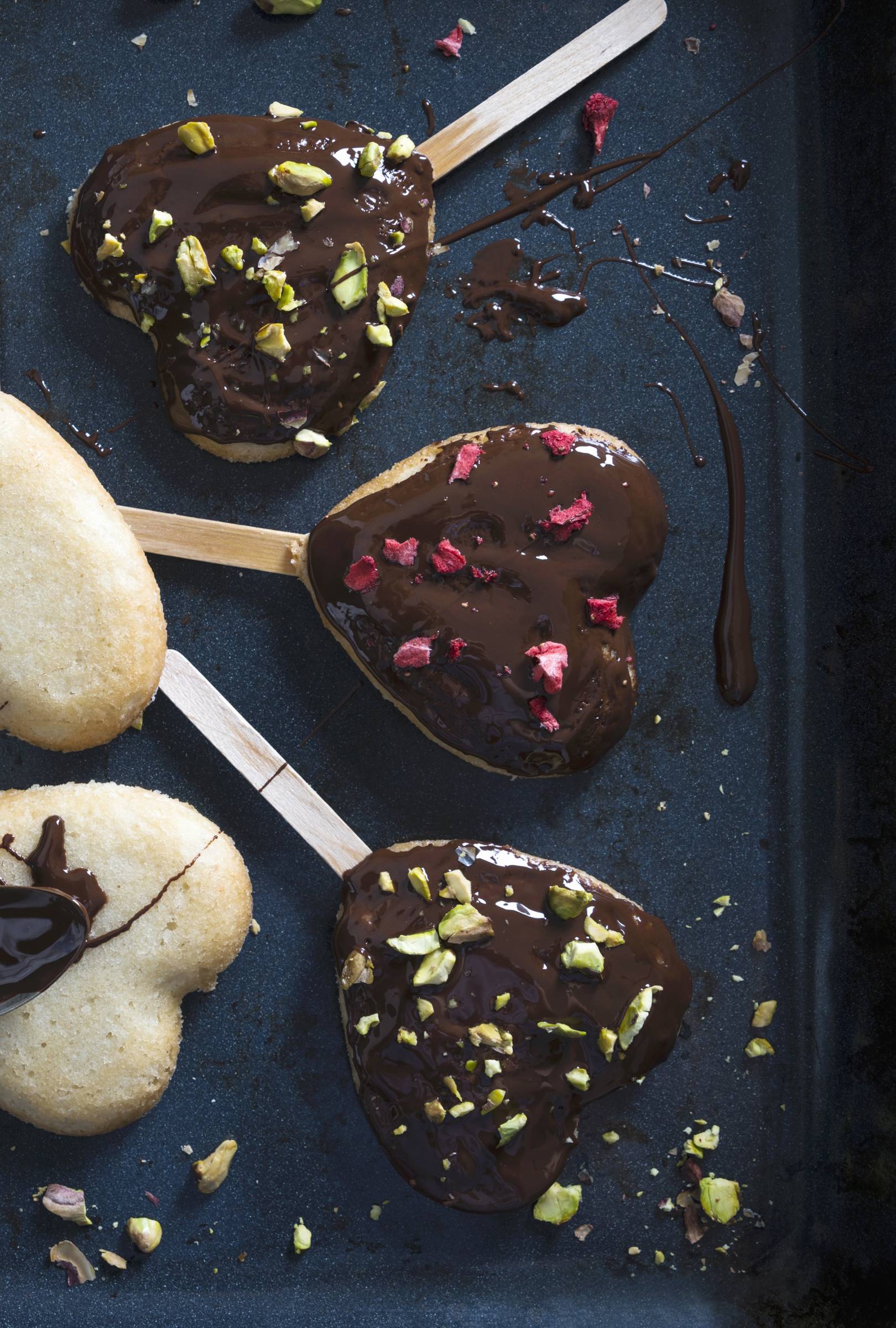 A cake pop egy rendkívül szórakoztató desszert, ami még finom is.