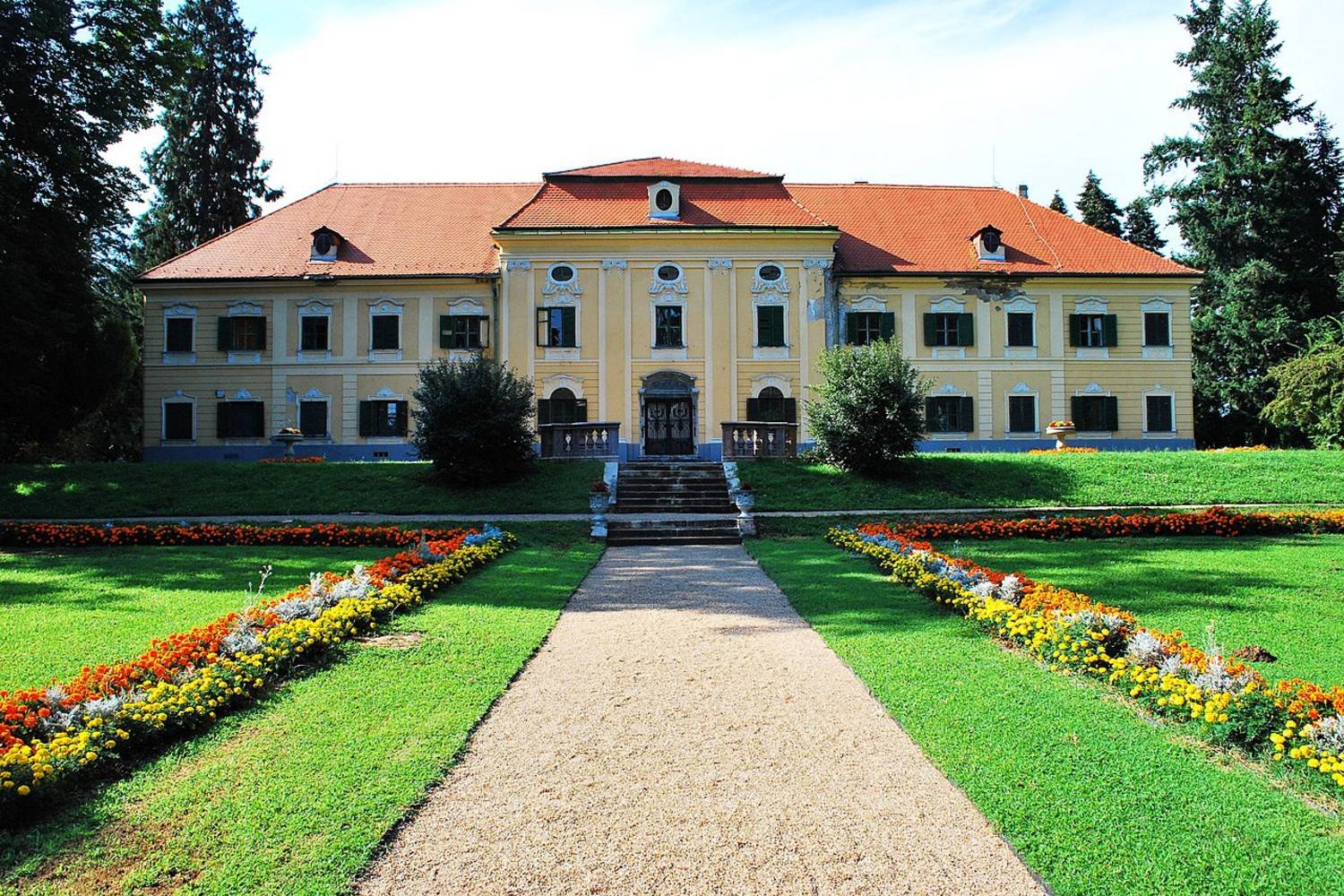 Batthyány–Draskovich kastély, Sellye.