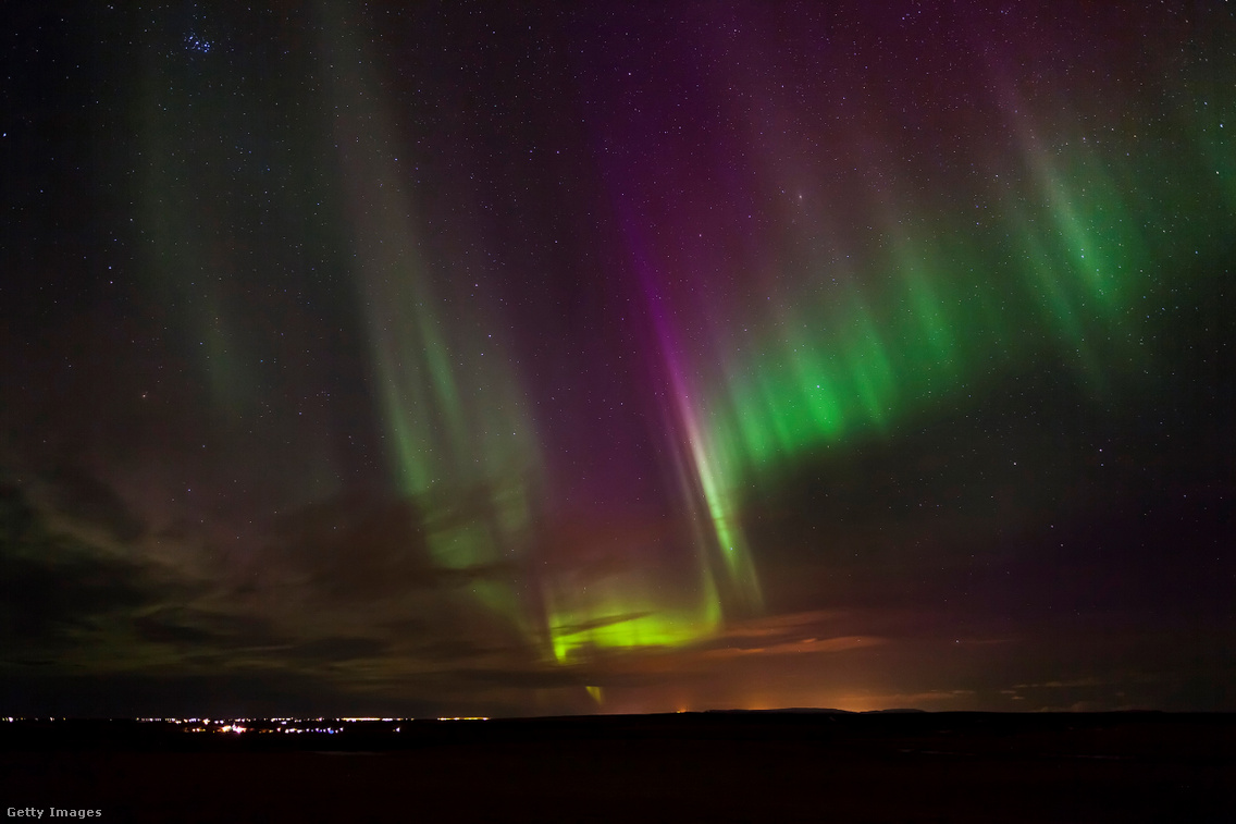 Sarki fény Izlandon