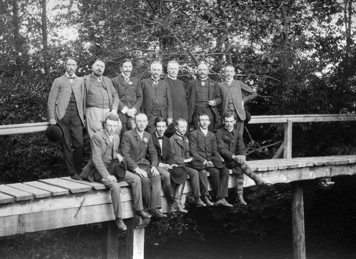 Kirándulók Hűvösvölgyben 1902-ben