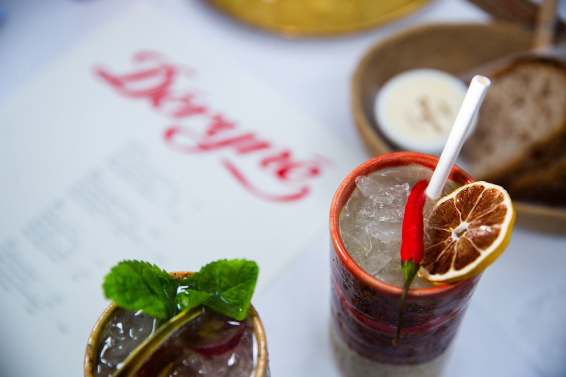 deryne-polyak-attila-054