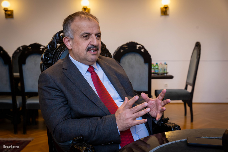 Charaf Hassan 2026. február 5-én