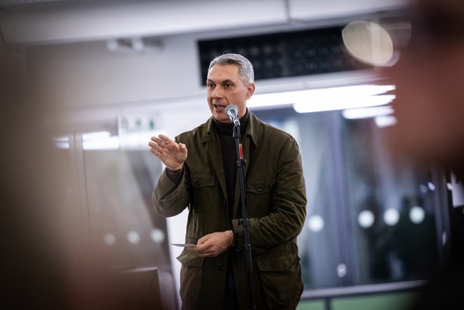 Előkerült Lázár János, és megjelölte a határidőt, hogy meddig marad biztosan