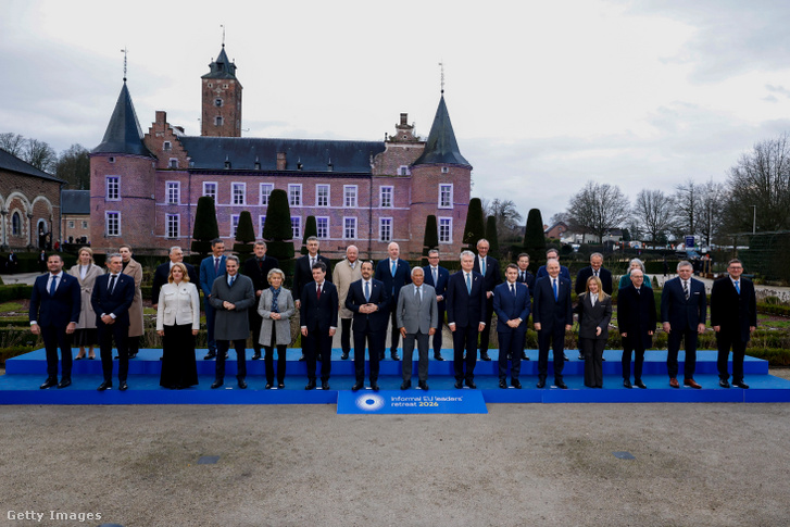 Az Európai Unió vezetői családi fotón