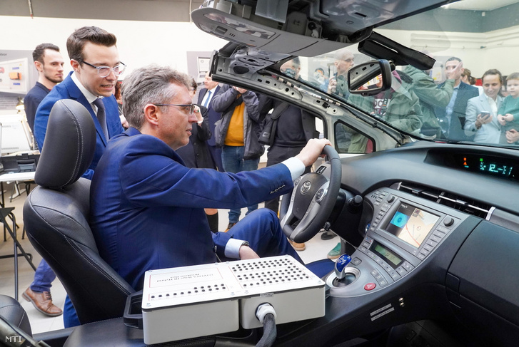 Hankó Balázs először indul egyéniben.