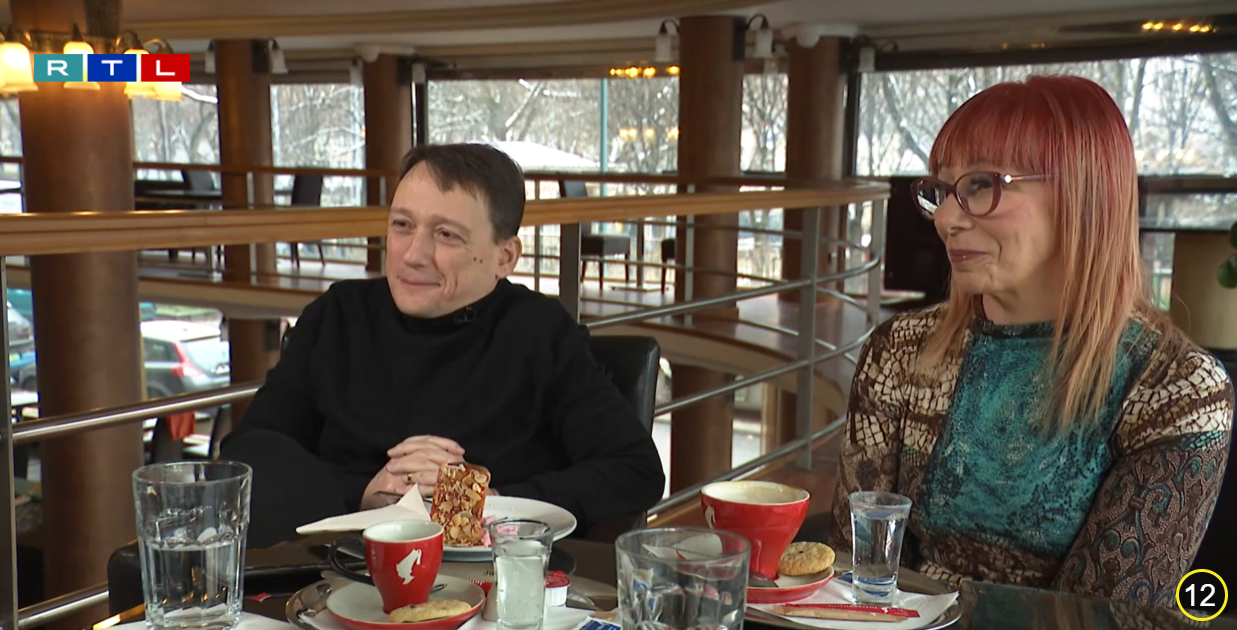 Fenyő Miklós fia és lánya.png