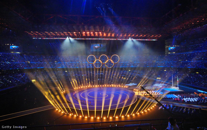 A San Siróban kapott megnyitó műsorról bárkit kérdeztem, csak annyit mondott: bellissima!