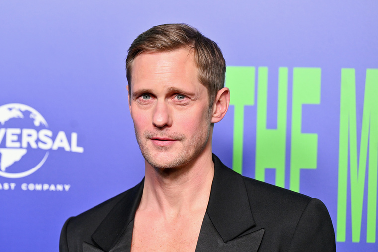 Alexander SkarsgårdA svéd színész, aki több hollywoodi produkcióban is szerepelt, szintén nem házasodott meg, és nem vállalt gyermeket