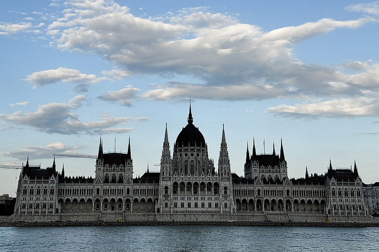 Itt az újabb mérföldkő az állampapíroknál: jöhet a kamatcsökkentés is?
