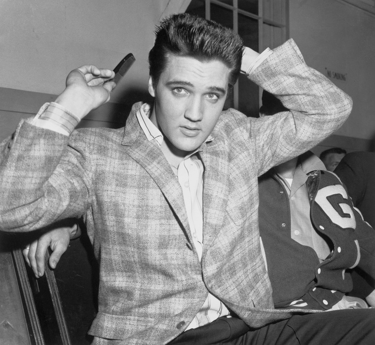 Elvis PresleyElvis Presley ugyanolyan népszerű volt más bolygók rajongói körében, mint itt a Földön – állítja Larry Gellar, aki egyszerre volt a spirituális tanácsadója és a fodrásza