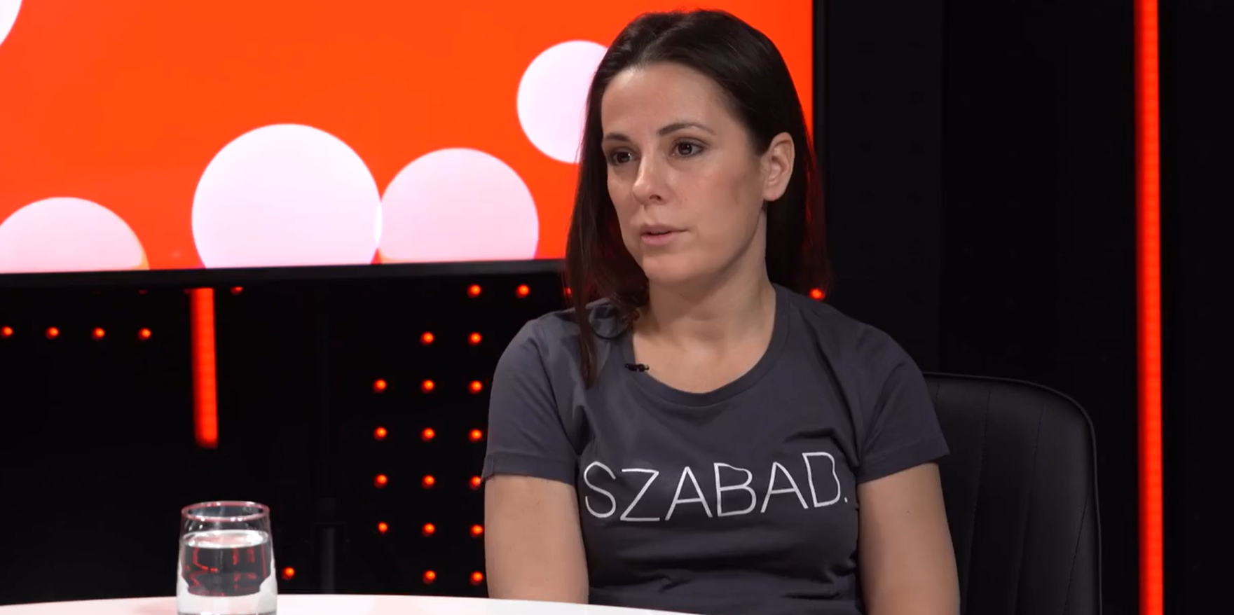 Lovas Rozi.png