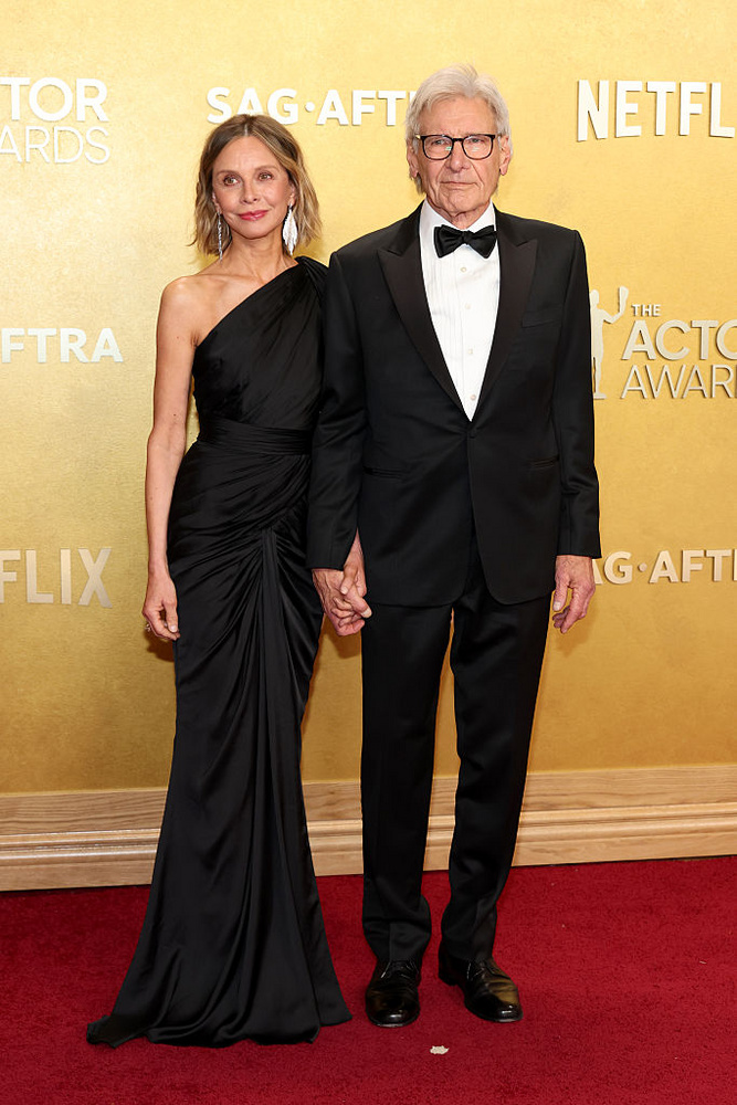 Harrison Ford és felesége, Calista Flockhart összeöltözött egymással.