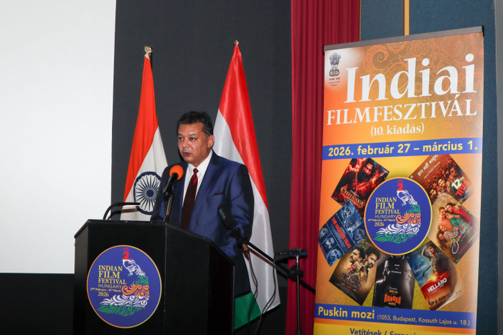 H. E. Anshuman Gaur nagykövet
