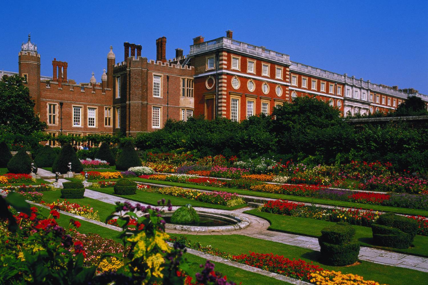 Hampton Court Palace - Charlotte királynő rezidenciája.