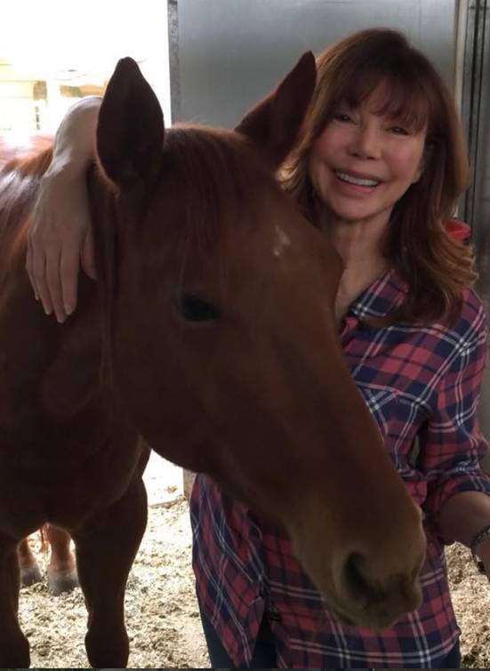 Victoria Principal az Instagramján osztott meg egy fotót, amin látszik, mennyire másképp fest most, 76 évesen, mint anno a Dallasban.