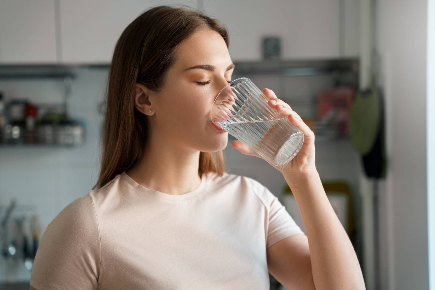A napi 2&amp;amp;amp;amp;ndash;2,5 liter folyadék nem csupán a szervezet alapvető foly