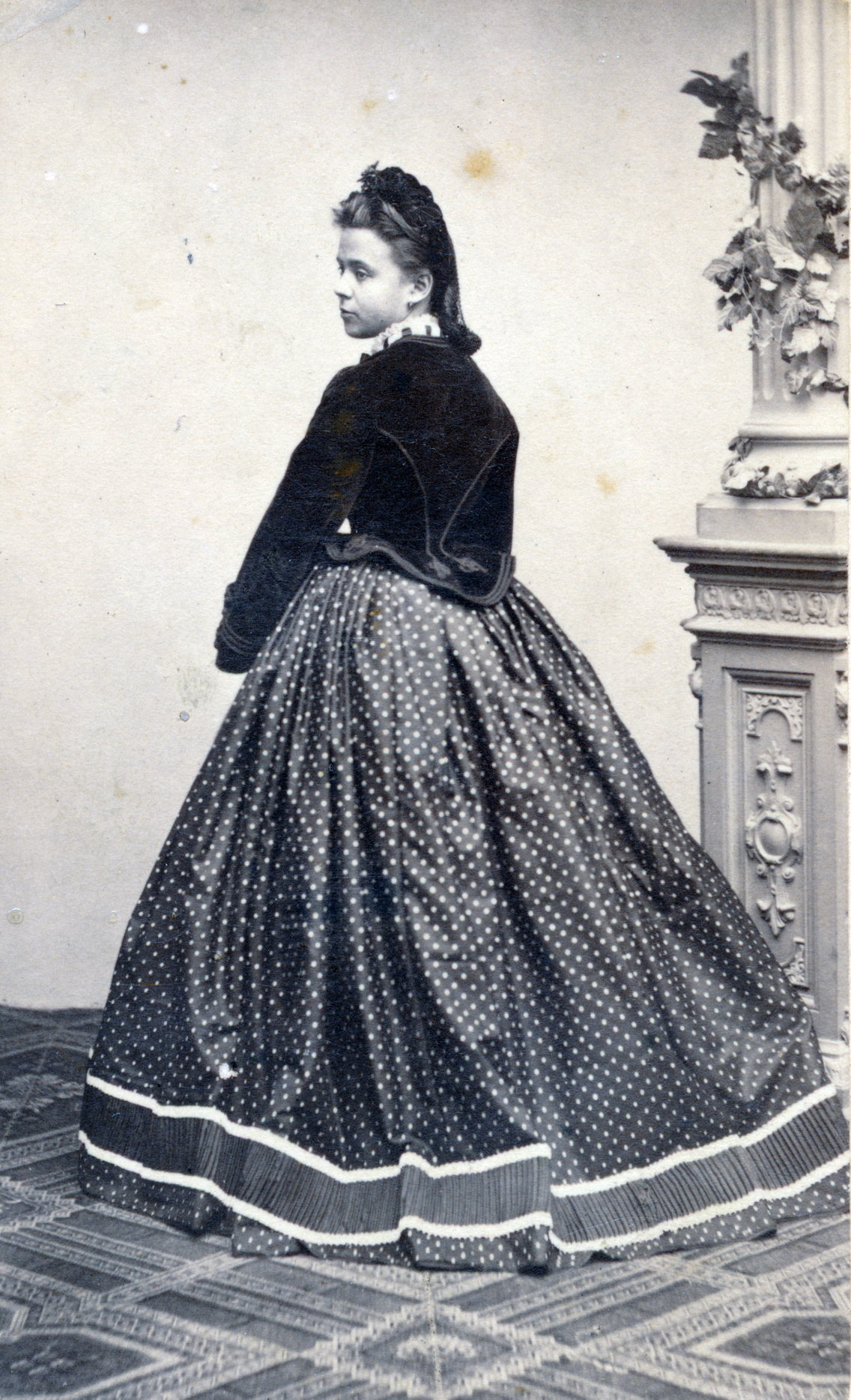 1900