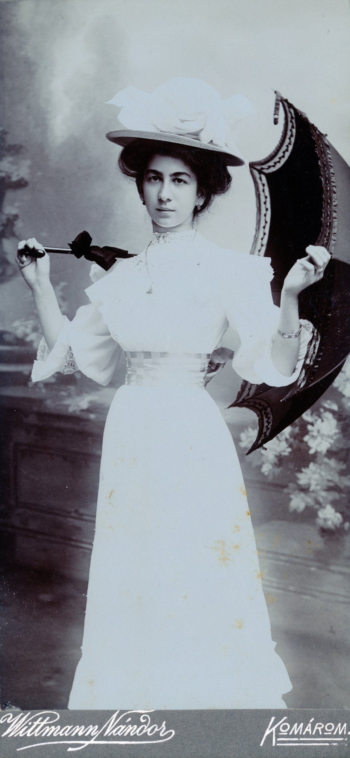 1904