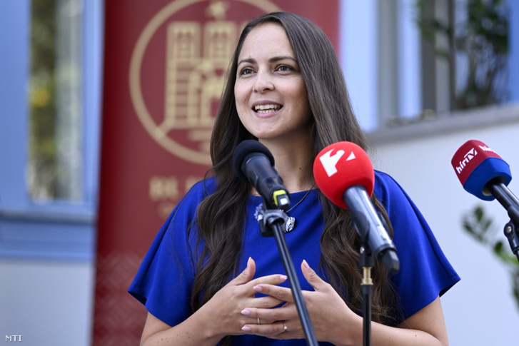 Fazekas Csilla (Fidesz–KDNP), Budavár alpolgármestere.