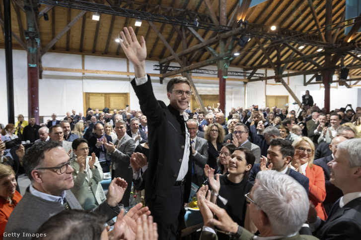 Manuel Hagel, a CDU vezető jelöltje részt vesz a CDU politikai rendezvényén 2026. február 18-án