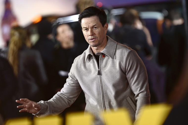 Mark WahlbergMark Wahlberg karrierjének egyik fontos állomása volt az 1995-ös Egy kosaras naplója című film, amelyben DiCaprio mellett szerepelt