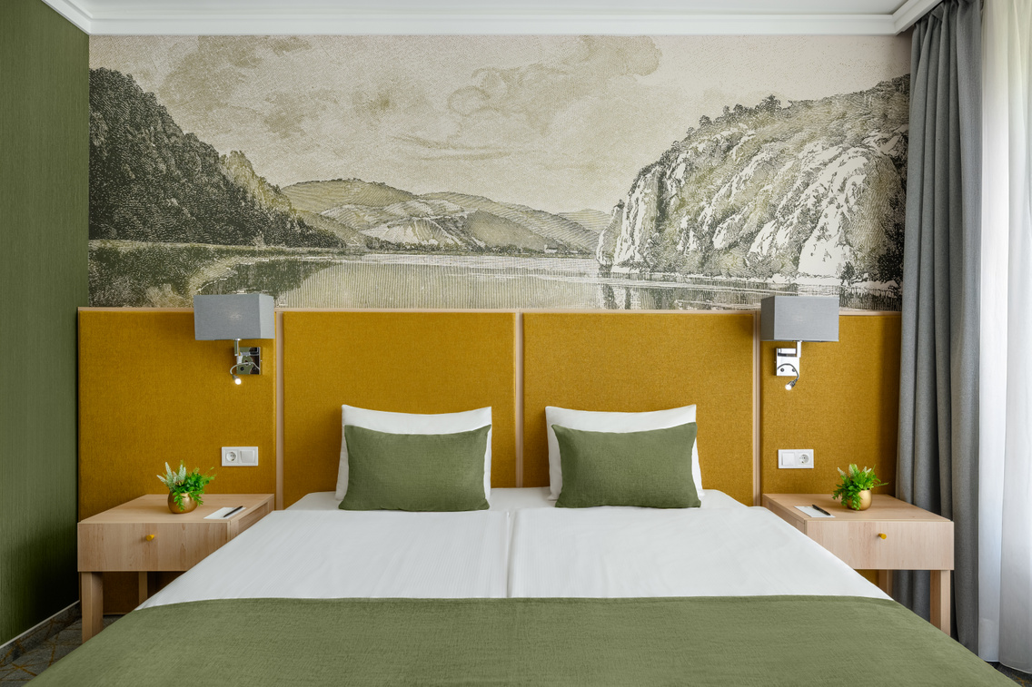 A Duna többször is visszaköszön a hotel megjelenésében