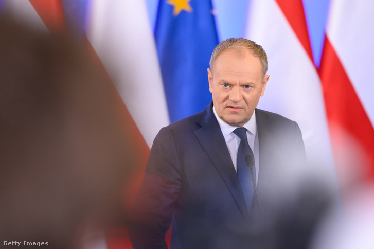 Donald Tusk 2026. március 9-én