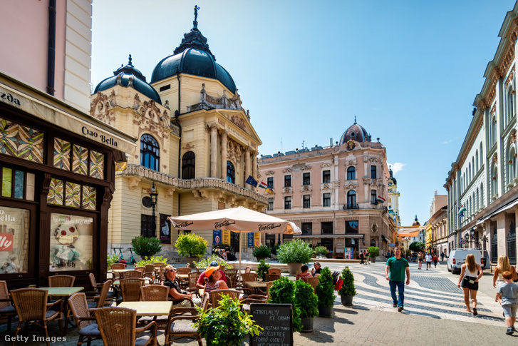 Kávézó Pécs belvárosában.