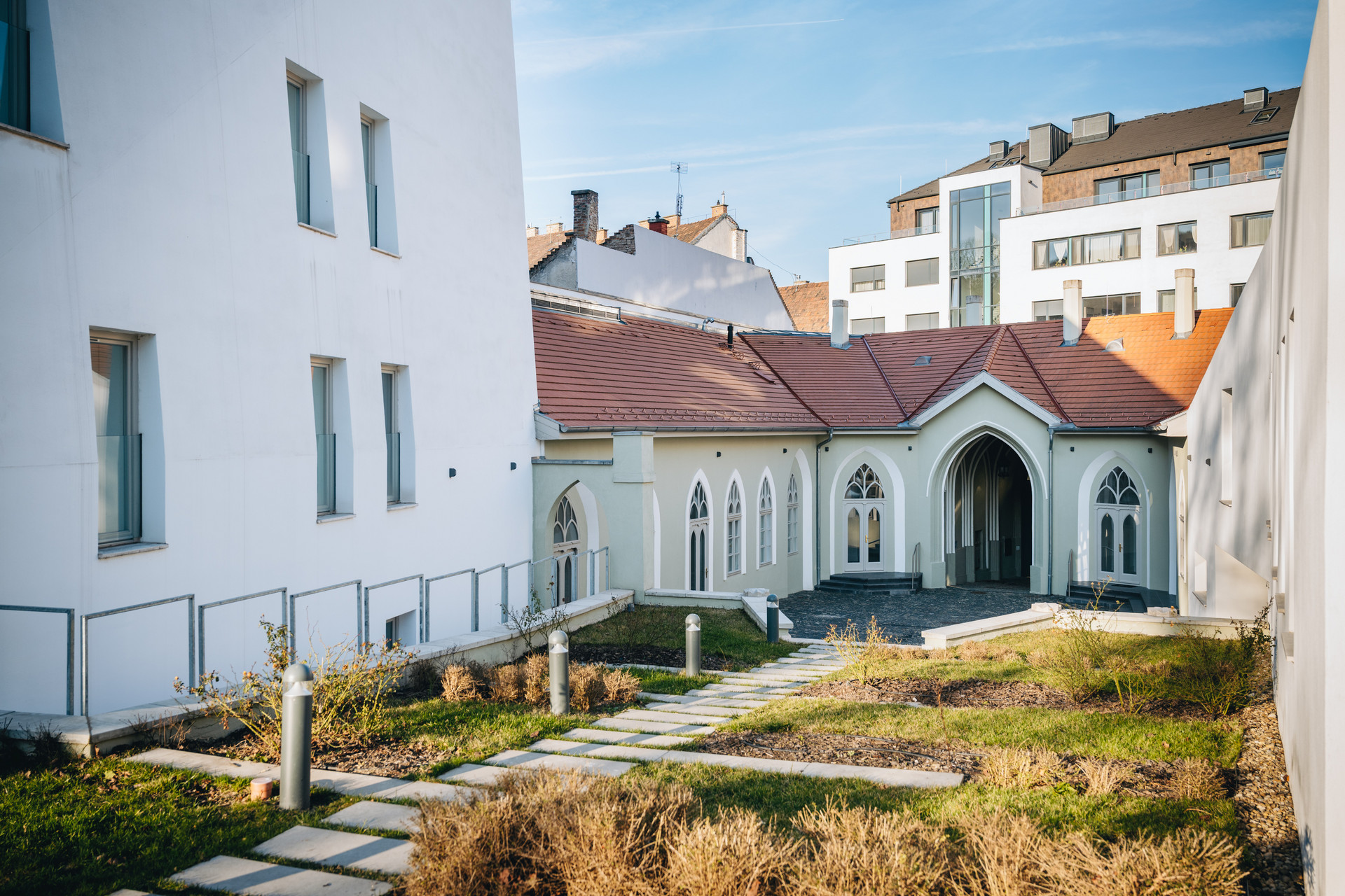 Az új és a régi találkozása