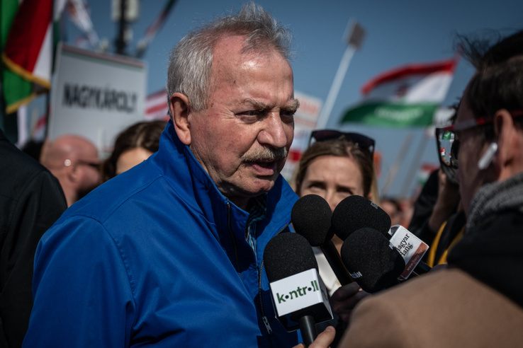 Bencsik András szerint következik az új proletárdiktatúra az Országgyűlésben