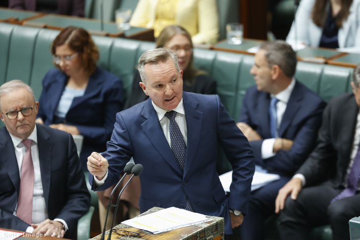 Chris Bowen Canberrában 2026. március 10-én