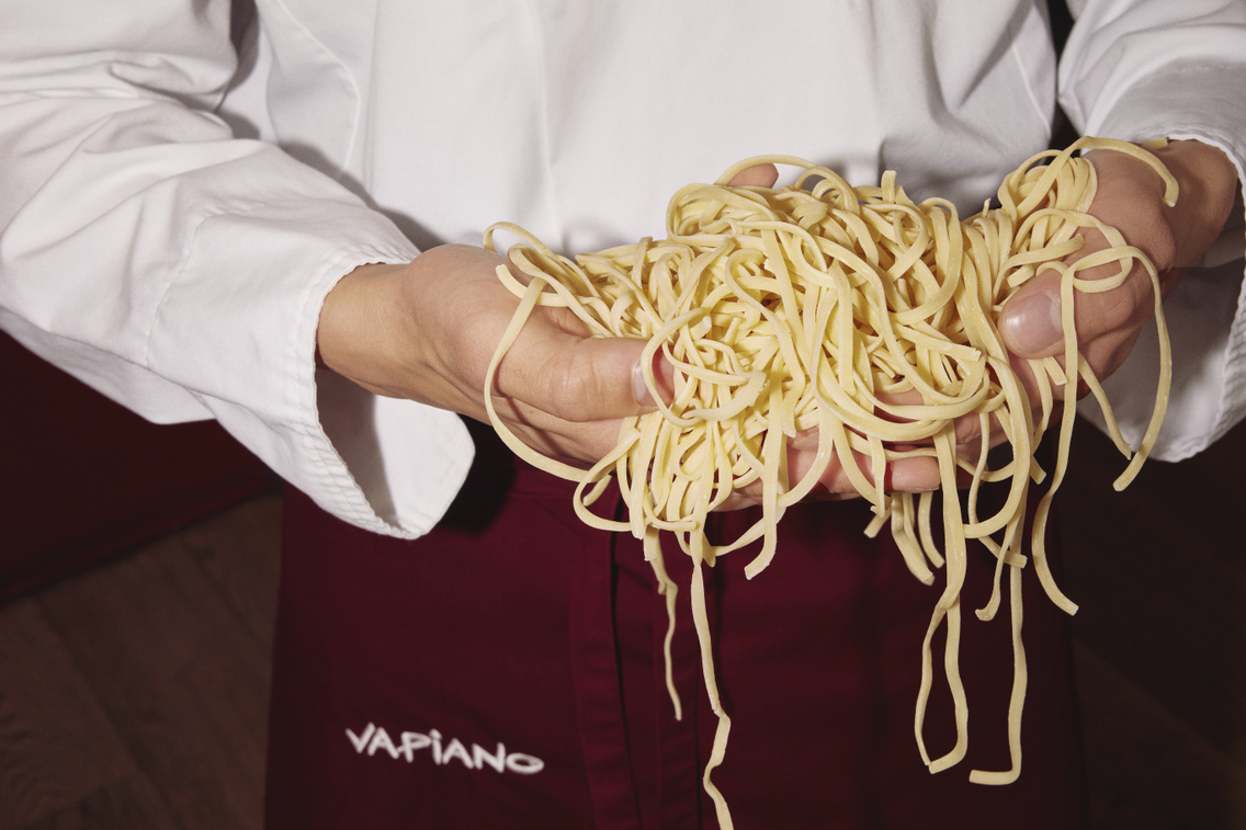 INT-2025-WebsiteMix-FreshPasta-HiRes-008