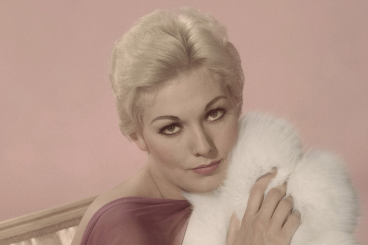 Kim Novak szerint Sydney Sweeney teljesen alkalmatlan arra, hogy őt alakítsa