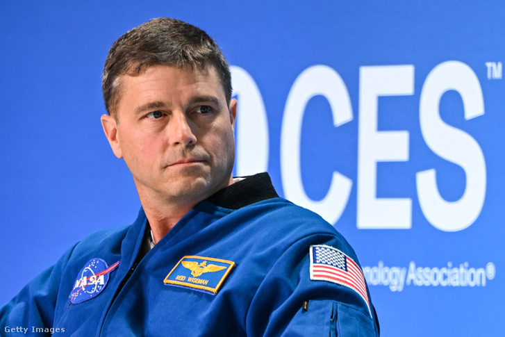 Reid Wiseman a misszió parancsnoka.