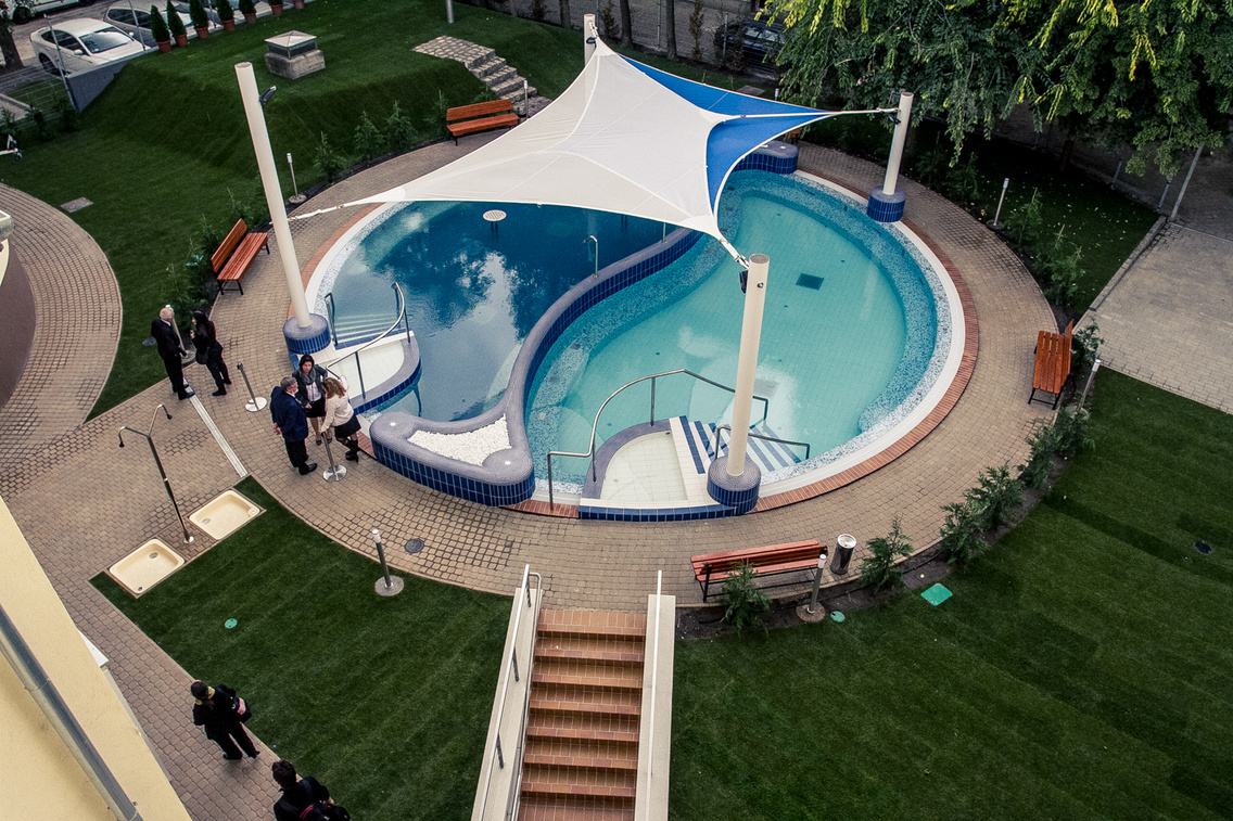 dandar-thermal-bath