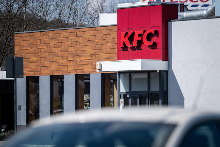 Változás a KFC-nél: hamarosan így vár a gyorsétterem