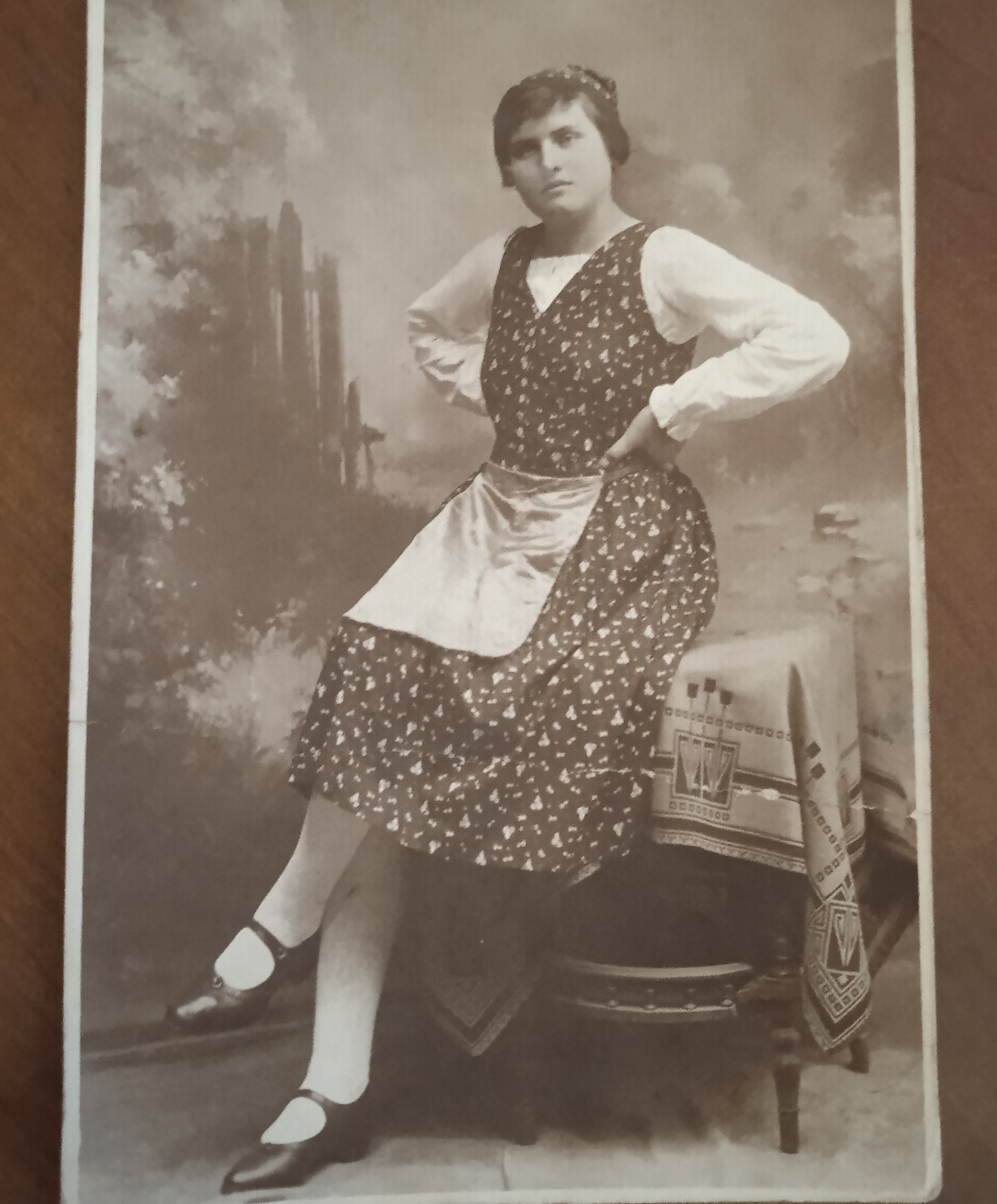 A nagymama, Bihary Lászlóné