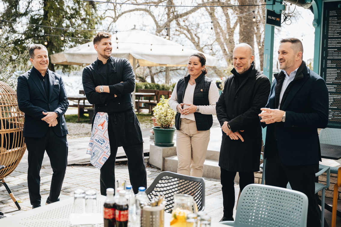 Összeszokott csapat, jó hangulat