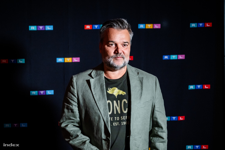 Hevér Gábor.
