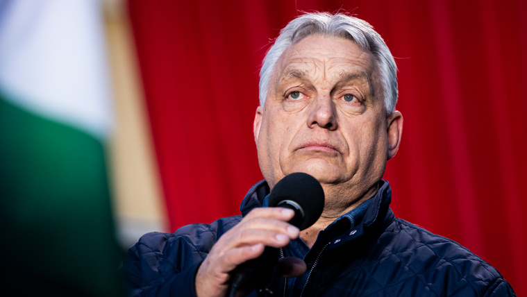 Egy fotóval üzent Orbán Viktor, Magyar Péter a parlamentben válaszolt