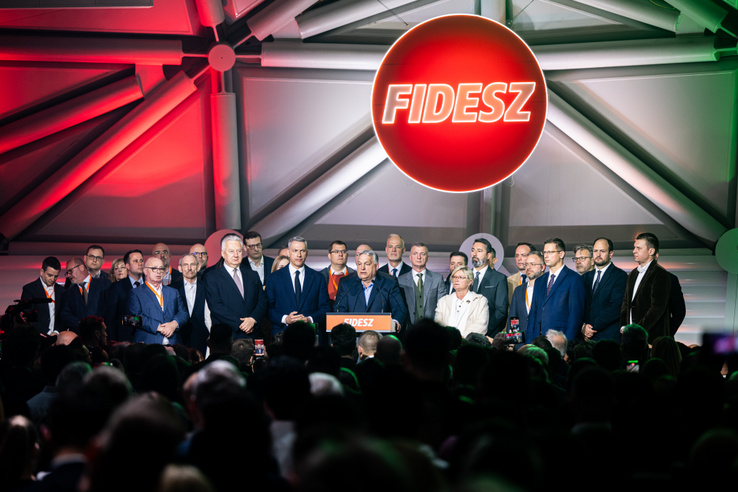 Sorsdöntő nap jön a Fidesznek, alapjaiban szervezhetik át a párt működését
