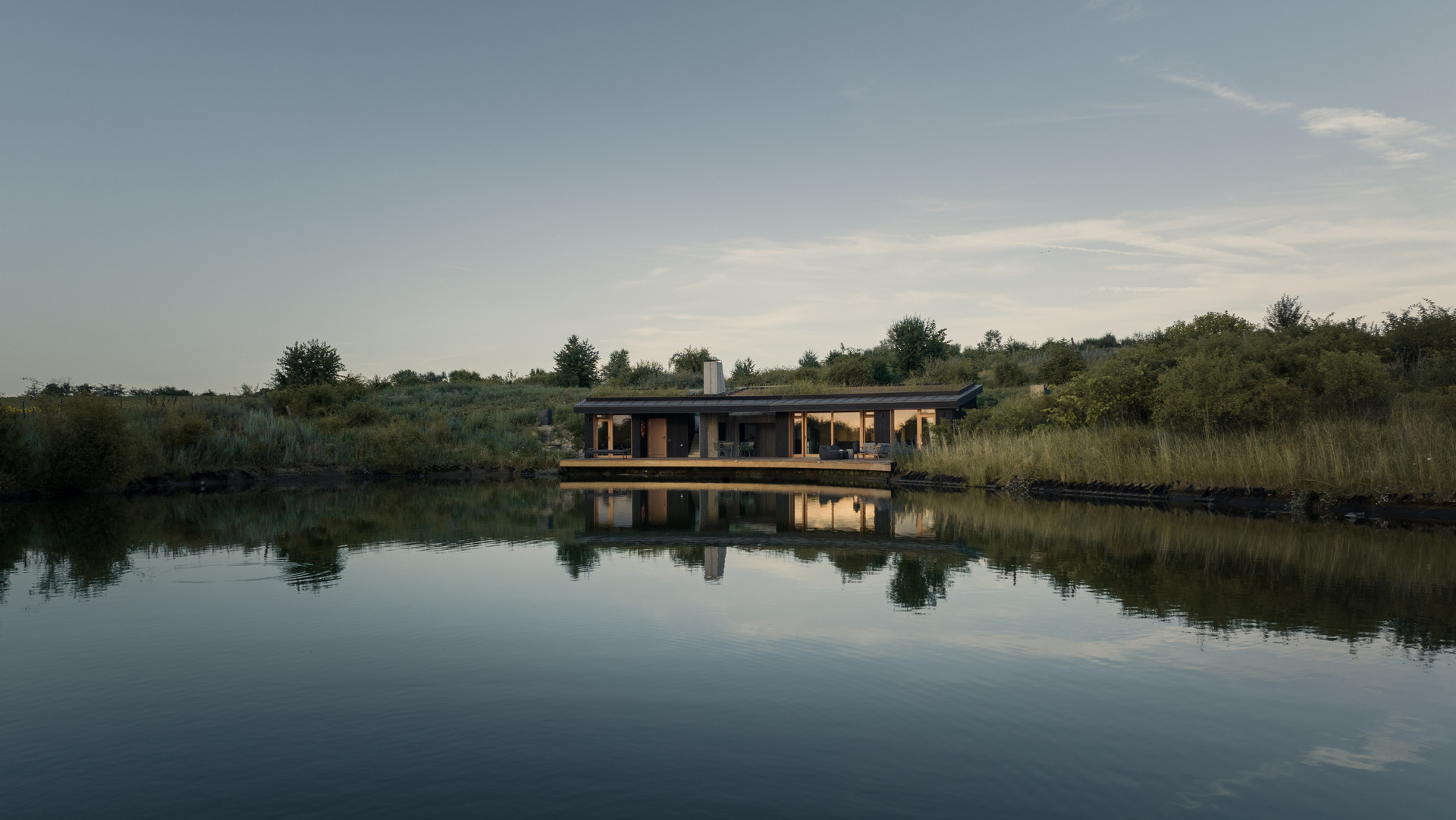 A zöldtetőn ugyanaz a növényállomány található, mint a környezetében