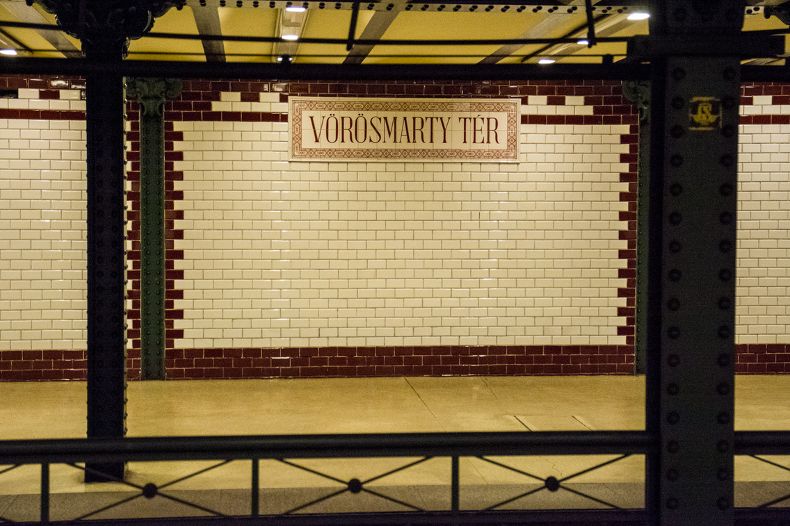 vorosmarty-ter korosi-tamas 20140901