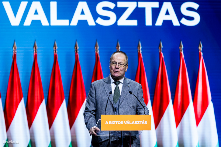 Navracsics Tibor 2026. január 19-én