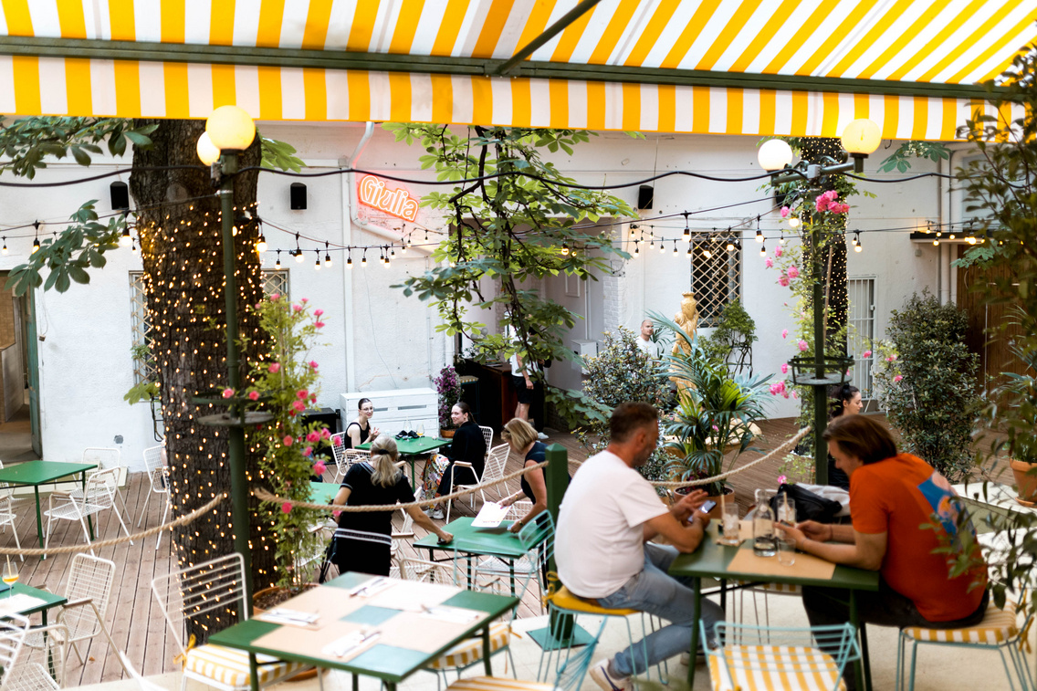 Giulia ForgacsZsuzsi 20240506-19